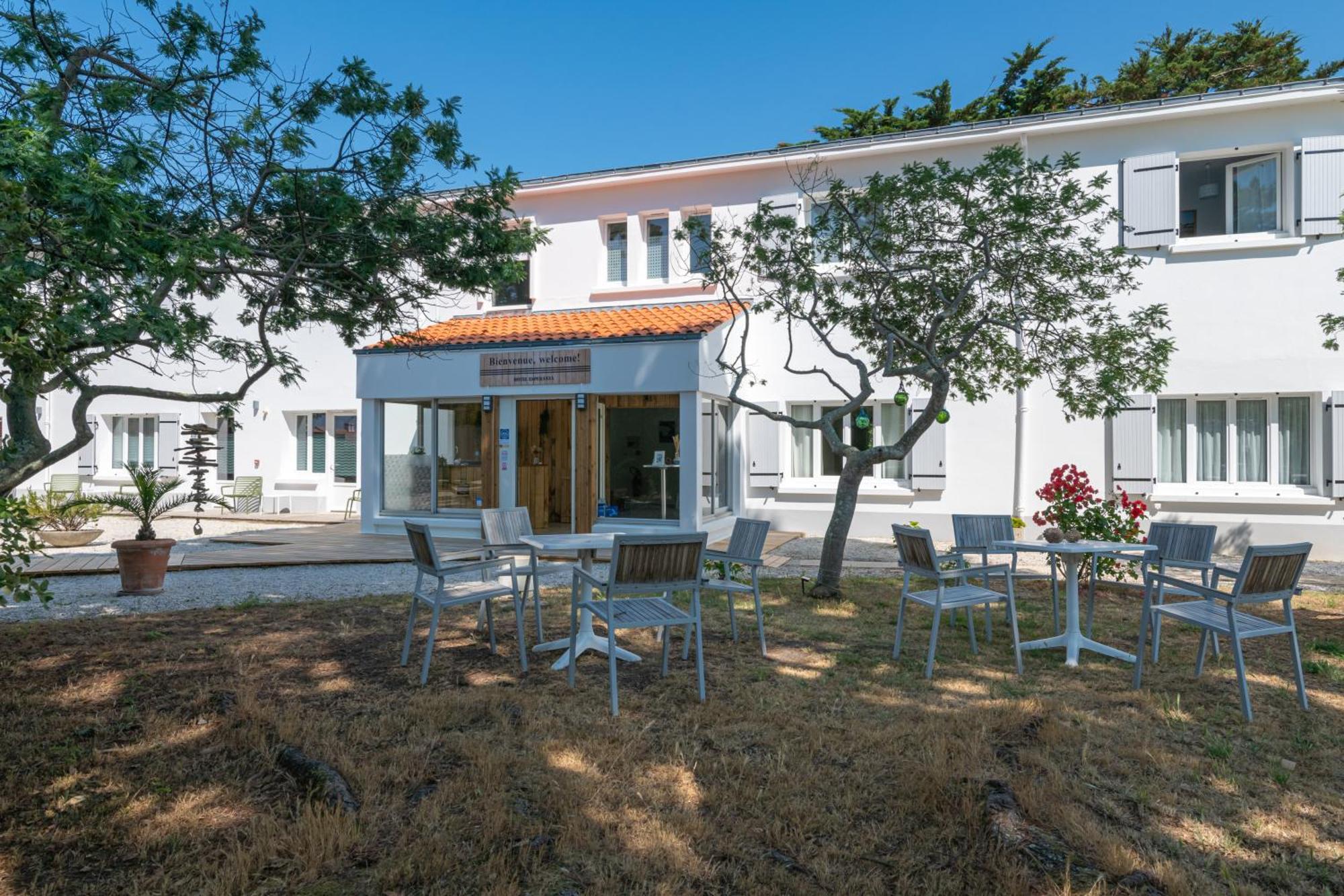 Maison Esperanza Hotel Et Appartement นัวร์มูติเย-ออง-ลิล ภายนอก รูปภาพ