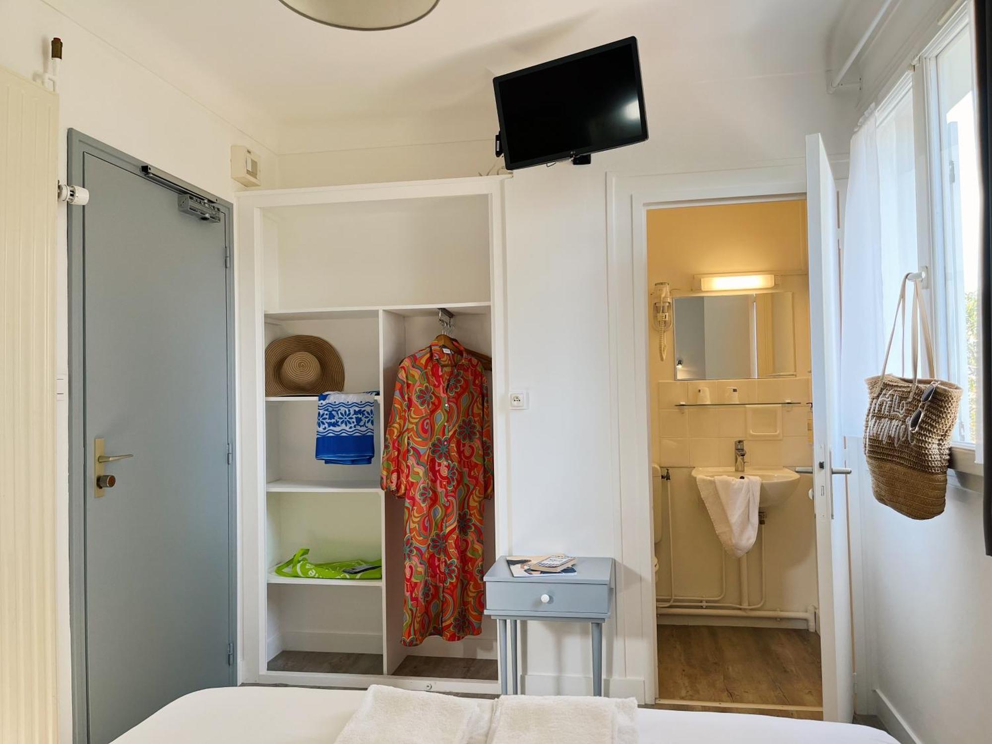 Maison Esperanza Hotel Et Appartement นัวร์มูติเย-ออง-ลิล ภายนอก รูปภาพ